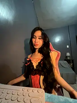 SweetRosie18 online show from October 13, 2:50 pm
