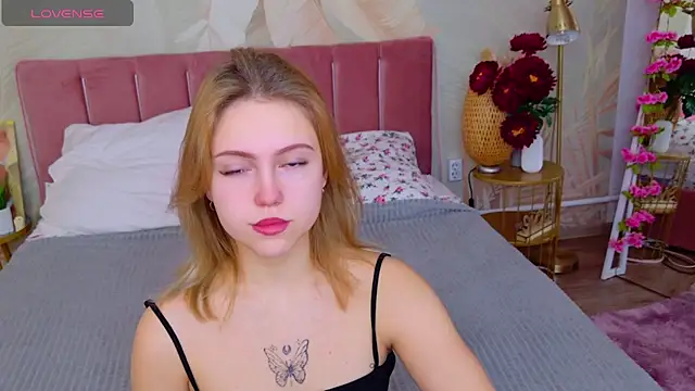 Stellahaart online show from November 26, 7:20 am