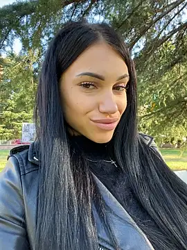 Snapshot of ilariea_girl chatting on October 7, 2:14 pm ilariea girl online show from October 7, 2:14 pm