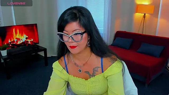 BeckySunday online show from October 1, 12:44 pm