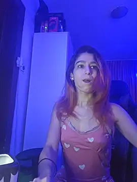 Snapshot of YuriXo chatting on November 1, 4:47 am YuriXo online show from November 1, 4:47 am