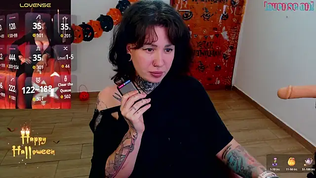 Snapshot of Senorita__Dakota chatting on October 18, 6:30 pm Senorita Dakota online show from October 18, 6:30 pm