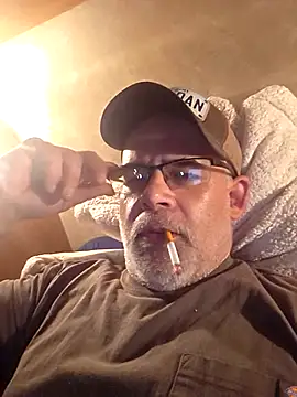 DeeBestEver online show from November 24, 4:56 am