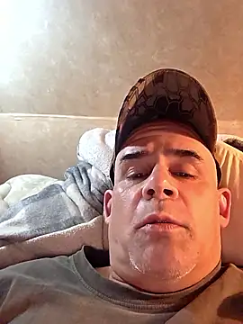 DeeBestEver online show from January 13, 9:25 am