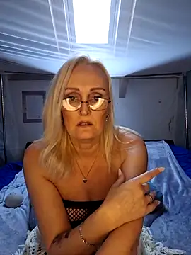 Snapshot of Jenny_Blum chatting on December 5, 1:42 pm Jenny Blum online show from December 5, 1:42 pm