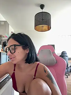 LaPetiteKim online show from July 21, 8:16 am