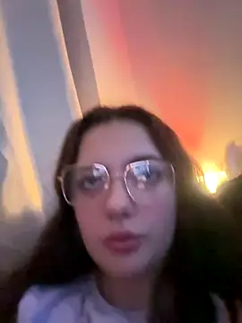 Victoria6989 online show from December 13, 9:53 pm