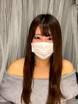 Snapshot of shirasu_00 chatting on October 14, 1:34 pm shirasu 00 online show from October 14, 1:34 pm