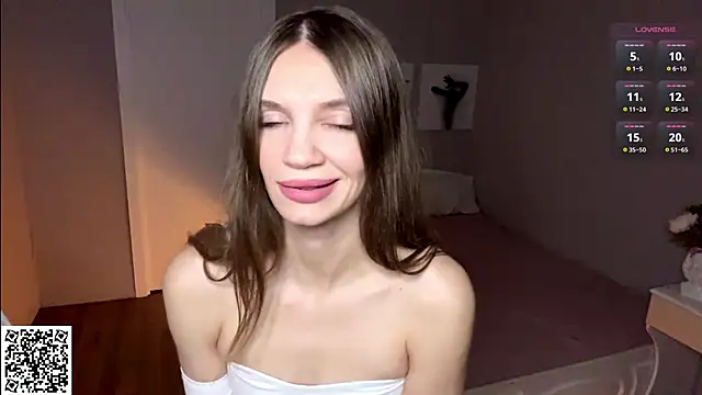 Snapshot of OdaMinty chatting on December 1, 6:40 am OdaMinty online show from December 1, 6:40 am