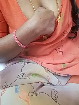 Snapshot of Tamil_Ammani chatting on February 19, 5:25 am Tamil Ammani online show from February 19, 5:25 am
