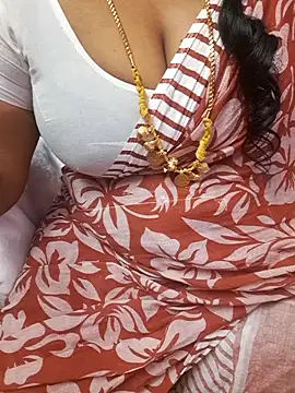Snapshot of Tamil_Ammani chatting on February 21, 5:52 am Tamil Ammani online show from February 21, 5:52 am