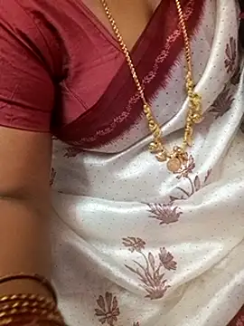 Snapshot of Tamil_Ammani chatting on March 13, 1:12 am Tamil Ammani online show from March 13, 1:12 am