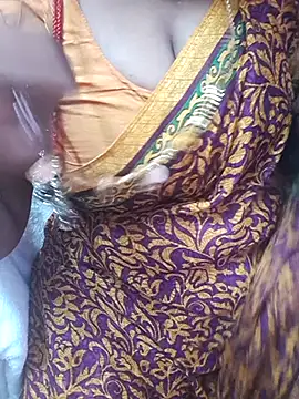 Snapshot of Tamil_Ammani chatting on April 19, 6:07 pm Tamil Ammani online show from April 19, 6:07 pm
