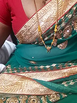Snapshot of Tamil_Ammani chatting on April 23, 4:20 pm Tamil Ammani online show from April 23, 4:20 pm