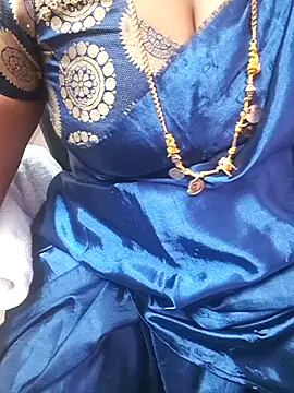 Snapshot of Tamil_Ammani chatting on April 24, 7:55 am Tamil Ammani online show from April 24, 7:55 am