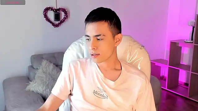 Nyko ds online show from February 4, 4:29 am