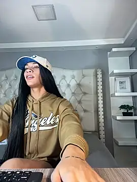 Daphnne XXX online show from November 22, 7:13 pm