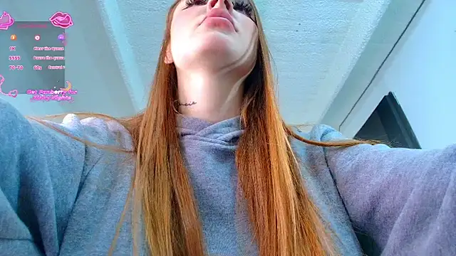 Bennuluspeach  online show from December 2, 12:43 pm