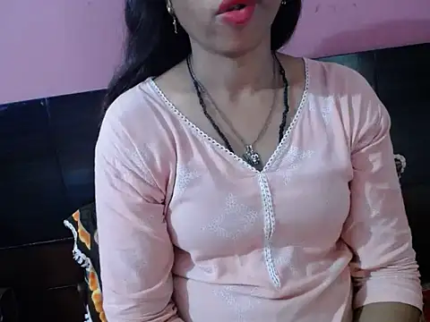 Sunny Leoni online show from October 6, 8:34 am