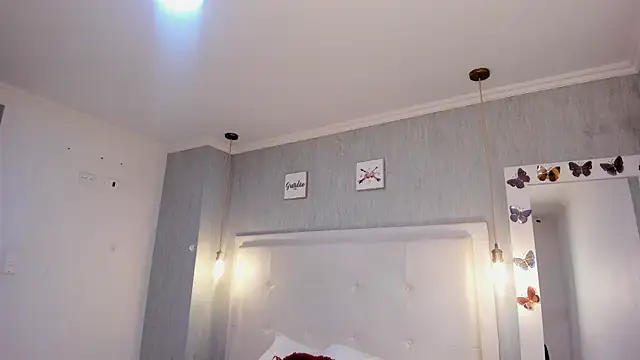 Snapshot of is_a_bell chatting on November 17, 1:39 pm is a bell online show from November 17, 1:39 pm