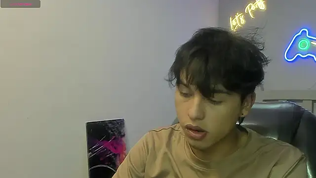 StiwenTwink online show from January 19, 2:10 pm