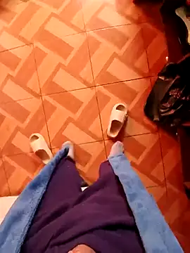 Snapshot of PaMPInO_20 chatting on October 11, 12:36 pm PaMPInO 20 online show from October 11, 12:36 pm