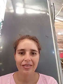 Snapshot of antonellahotimida chatting on July 28, 7:39 pm antonellahotimida online show from July 28, 7:39 pm