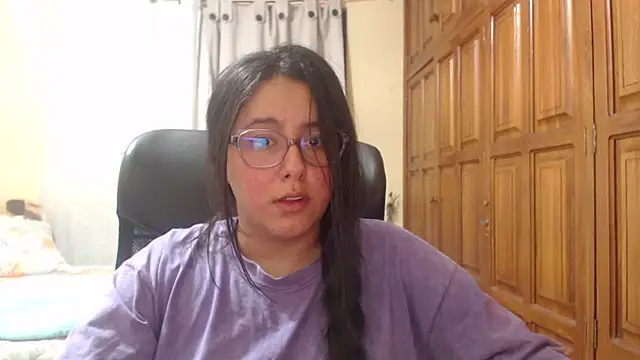 Venus cat  online show from July 2, 3:34 am