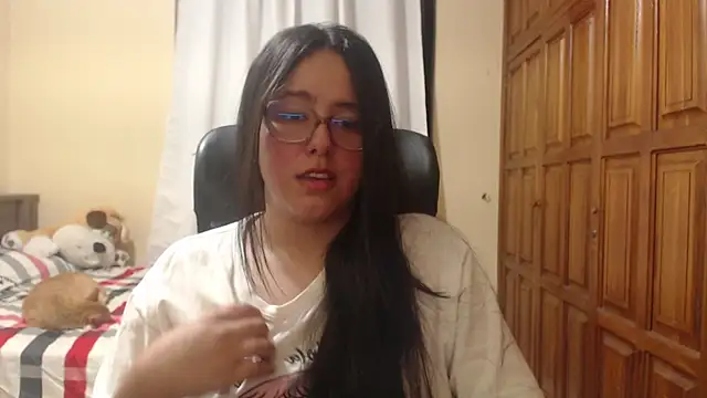 Venus cat  online show from July 10, 3:33 am