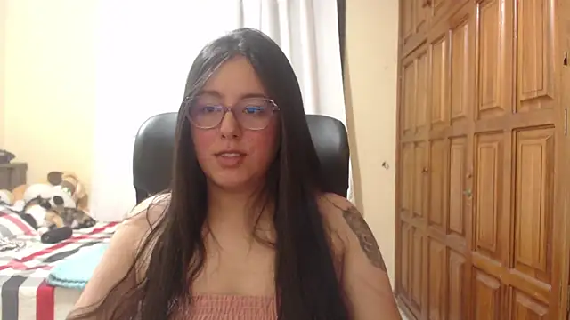 Venus cat  online show from July 18, 4:27 am
