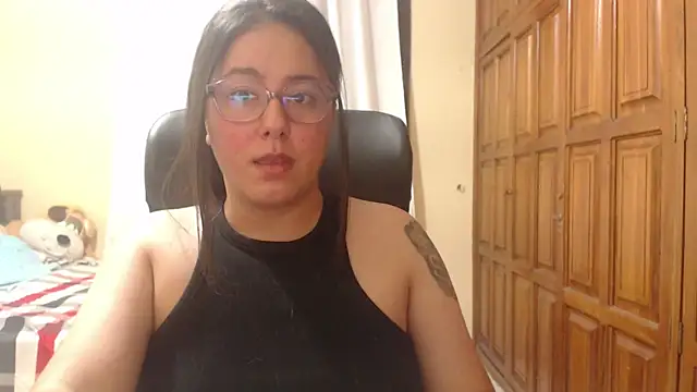 Venus cat  online show from July 20, 12:36 am
