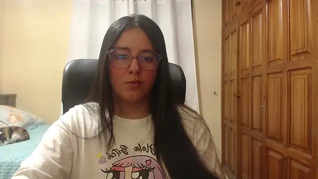 Venus cat  online show from July 25, 1:36 am