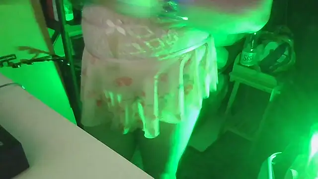 hot-brabo online show from October 25, 9:42 pm