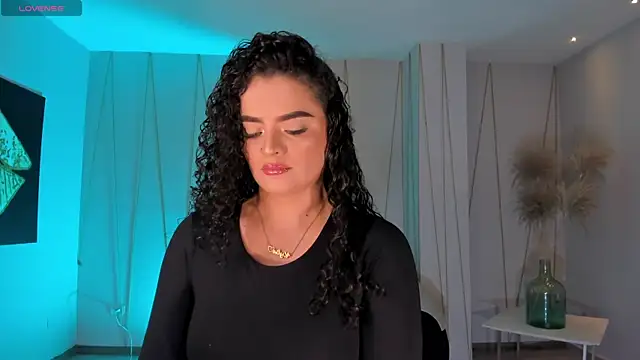 Snapshot of KylieJenkins chatting on March 23, 11:36 am KylieJenkins online show from March 23, 11:36 am