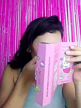 JuliethaFox online show from October 18, 10:54 pm