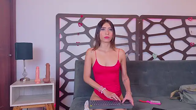 ashley jonee online show from February 11, 7:52 pm