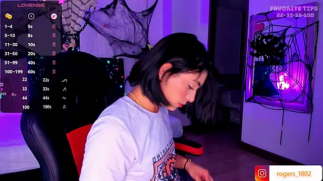 Snapshot of isaa_dl chatting on October 23, 7:45 pm isaa dl online show from October 23, 7:45 pm