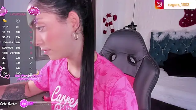 Snapshot of isaa_dl chatting on November 25, 8:42 pm isaa dl online show from November 25, 8:42 pm