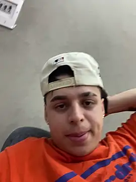 jeff2995  online show from November 14, 7:45 pm