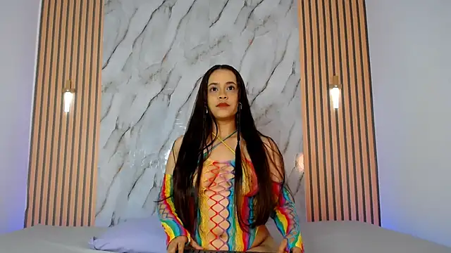 PiaGelvez online show from October 28, 9:17 pm