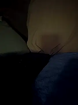 Snapshot of Curious9884 chatting on January 6, 2:43 pm Curious9884 online show from January 6, 2:43 pm