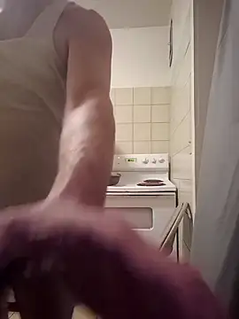 Snapshot of Curious9884 chatting on March 21, 12:10 pm Curious9884 online show from March 21, 12:10 pm