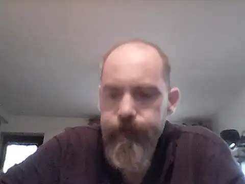 Snapshot of crazyheratic8 chatting on November 23, 10:20 pm crazyheratic8 online show from November 23, 10:20 pm