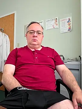 Snapshot of Iceman69696 chatting on May 7, 1:16 pm Iceman69696 online show from May 7, 1:16 pm