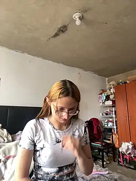 imariahot online show from October 1, 2:56 pm