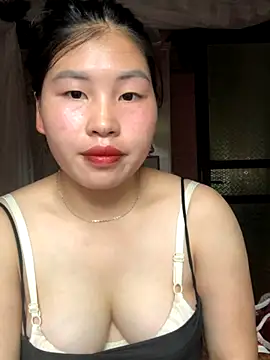 Snapshot of Stella-cute chatting on October 17, 8:39 am Stella-cute online show from October 17, 8:39 am