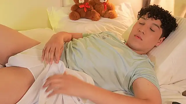 kai zareck online show from February 22, 9:35 pm