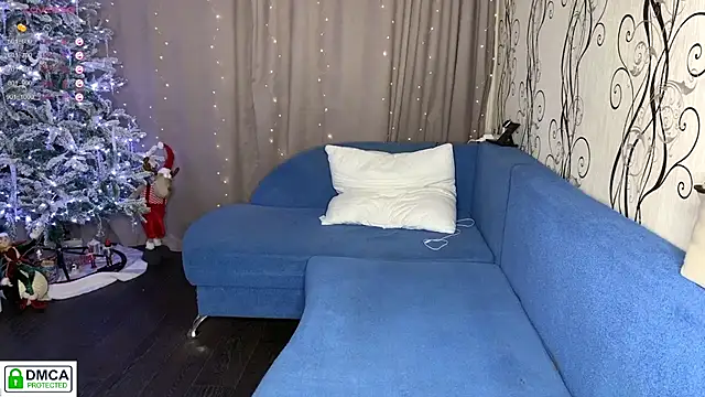 Snapshot of Anjalin_sososok1 chatting on December 15, 3:44 am Anjalin sososok1 online show from December 15, 3:44 am