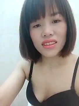 Snapshot of Timi_xx chatting on March 1, 6:37 am Timi xx online show from March 1, 6:37 am