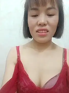 Snapshot of Timi_xx chatting on March 15, 7:36 am Timi xx online show from March 15, 7:36 am